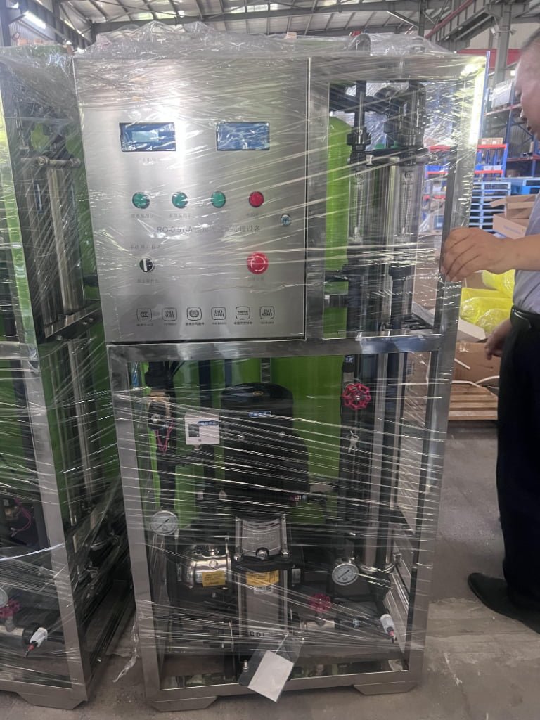 Commercial RO Water Treatment System 250L/H 500L/H with FRP Tanks